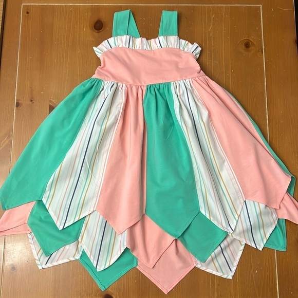 Three Sisters Other - Three Sisters layered Handkerchief dress size 4